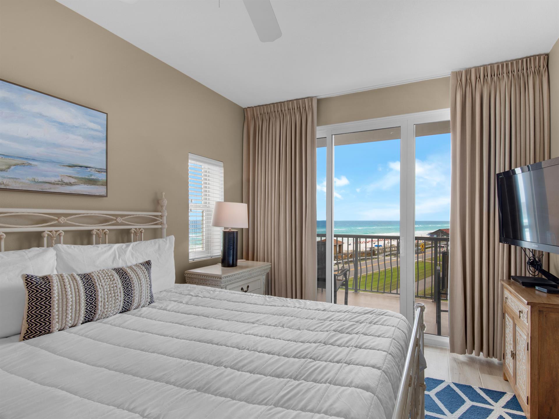 Guest Bedroom with Gulf View