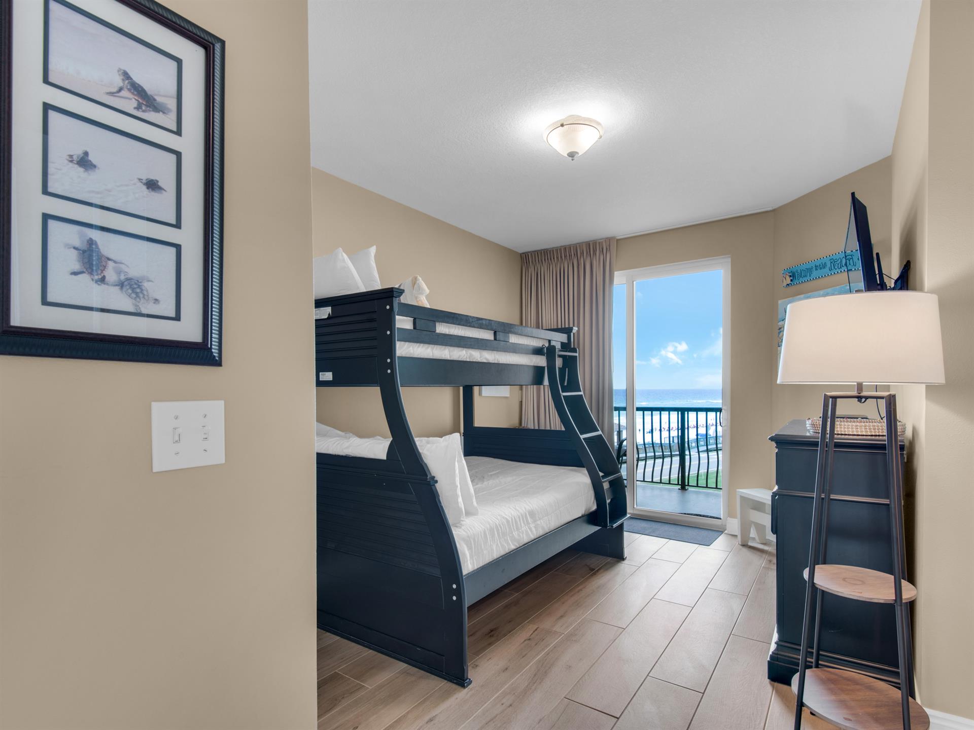 Guest Bedroom with Triple Bunk