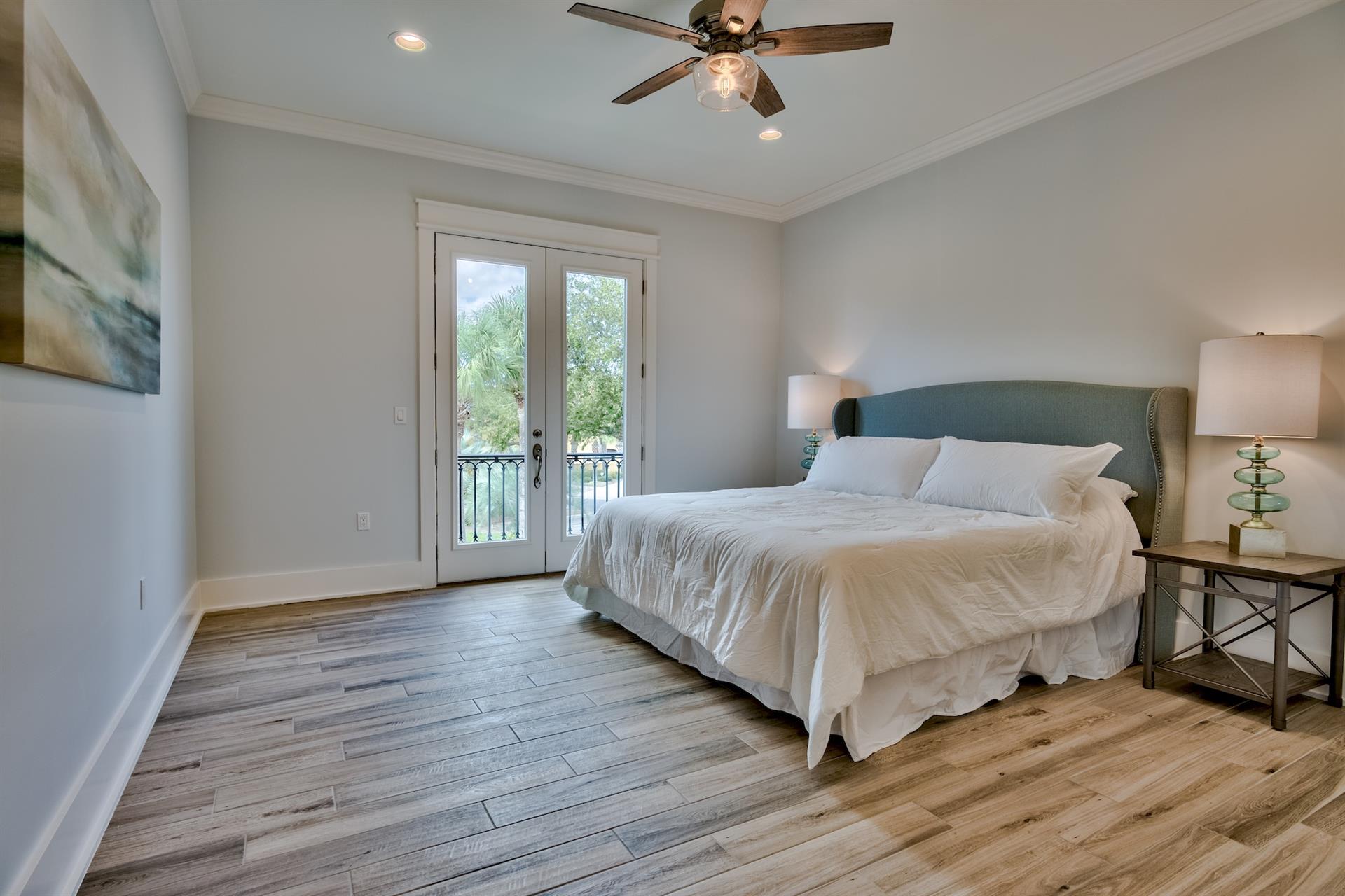 2nd floor king guest room 1 of 2