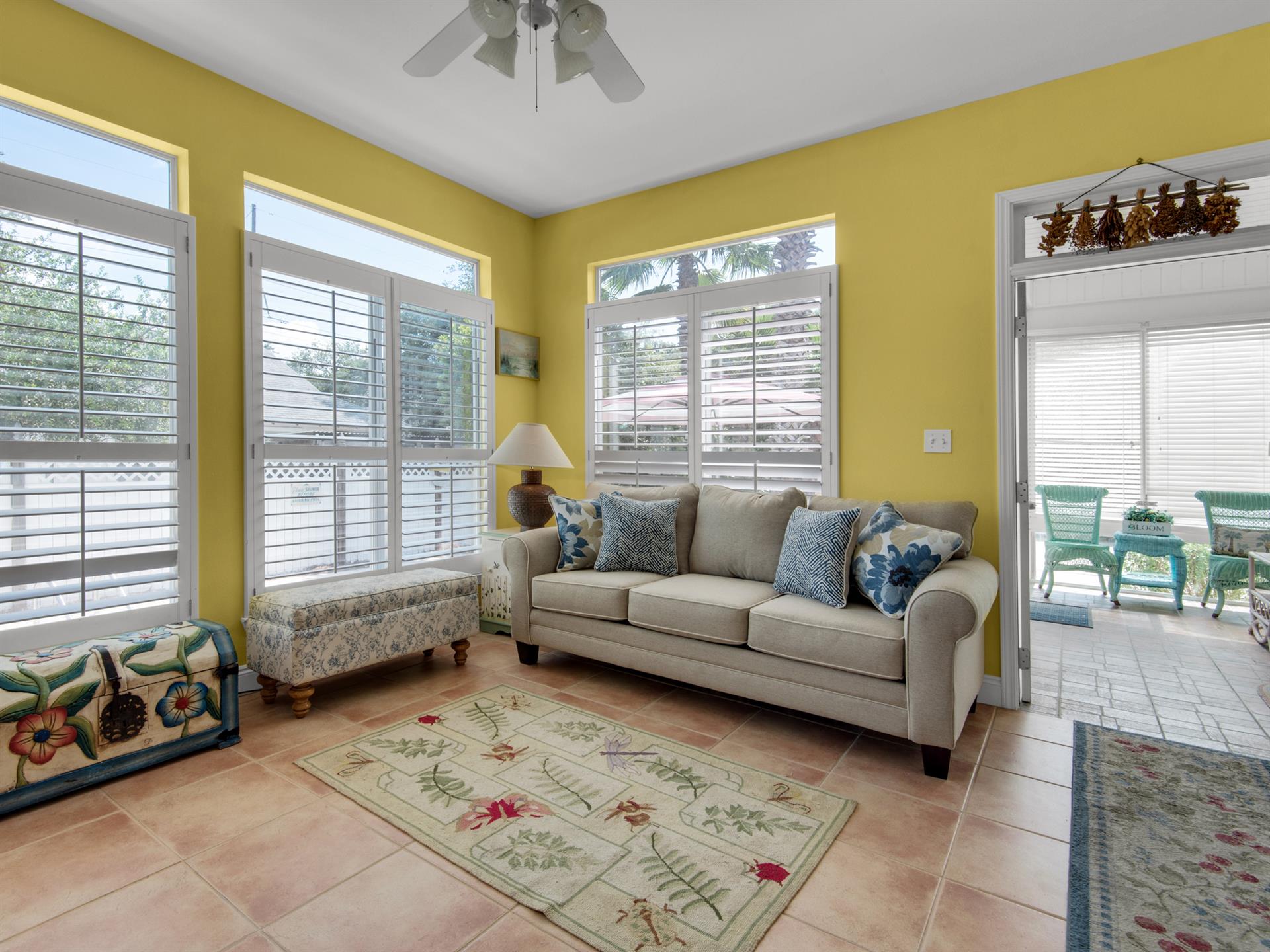 Florida Room with Sleeper Sofa