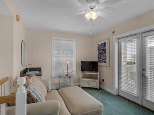 3rd Floor Sitting Room