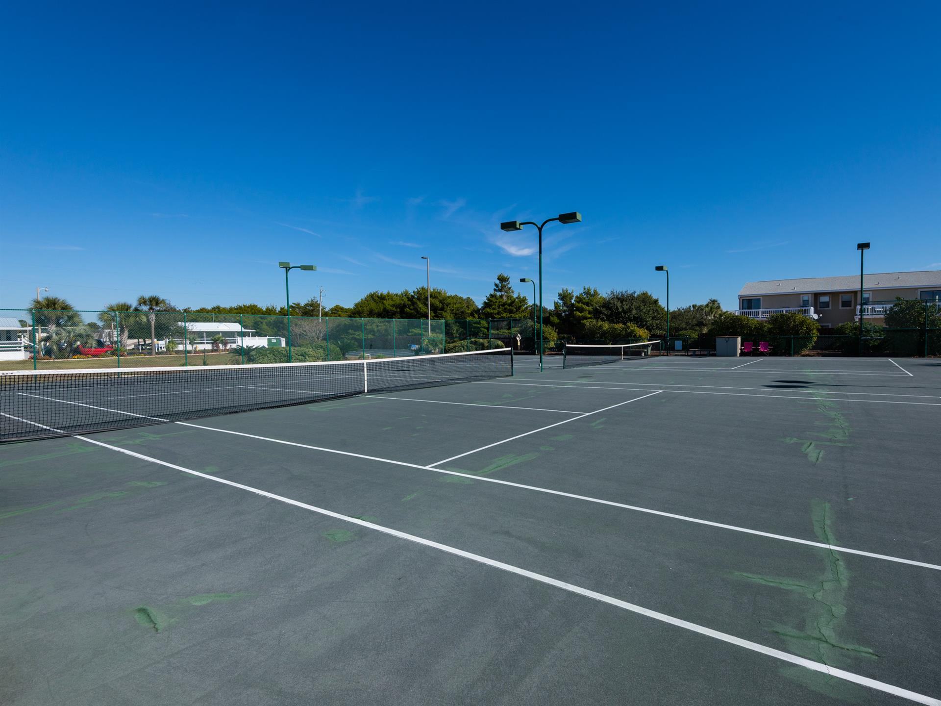 Complex Tennis Court