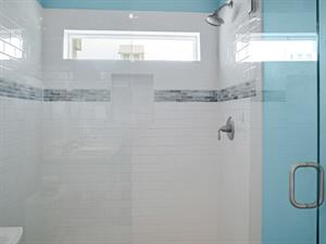 2nd fl Guest Bathroom with Walkin Shower off King Room