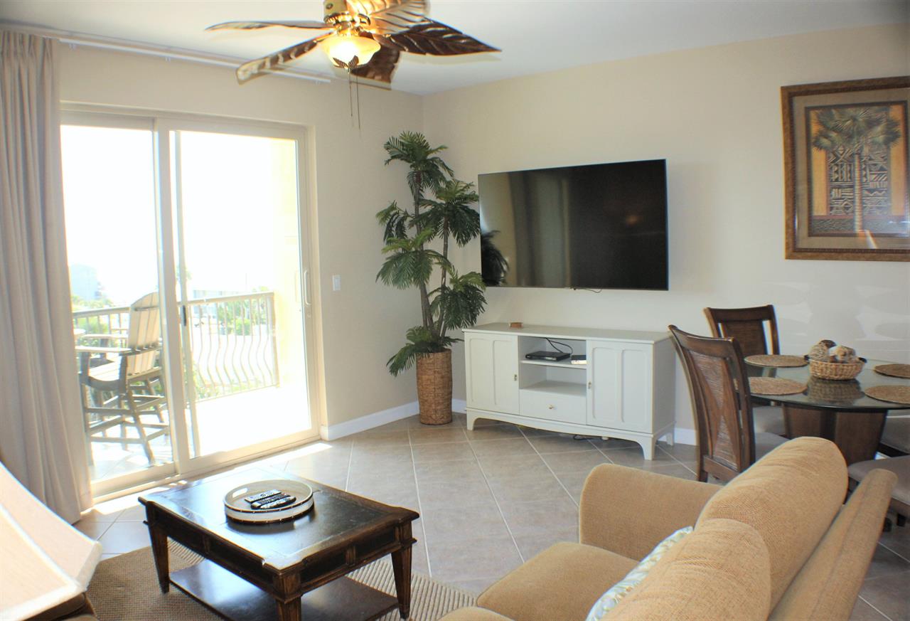 Living area with 70 TV