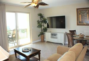 Living area with 70 TV