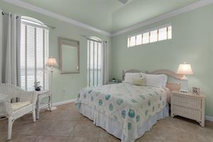 Guest Bedroom with Queen