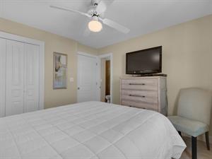 Guest Bedroom with Private Entrance to Hall Bath