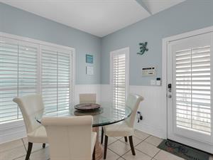 Additional Dining Area