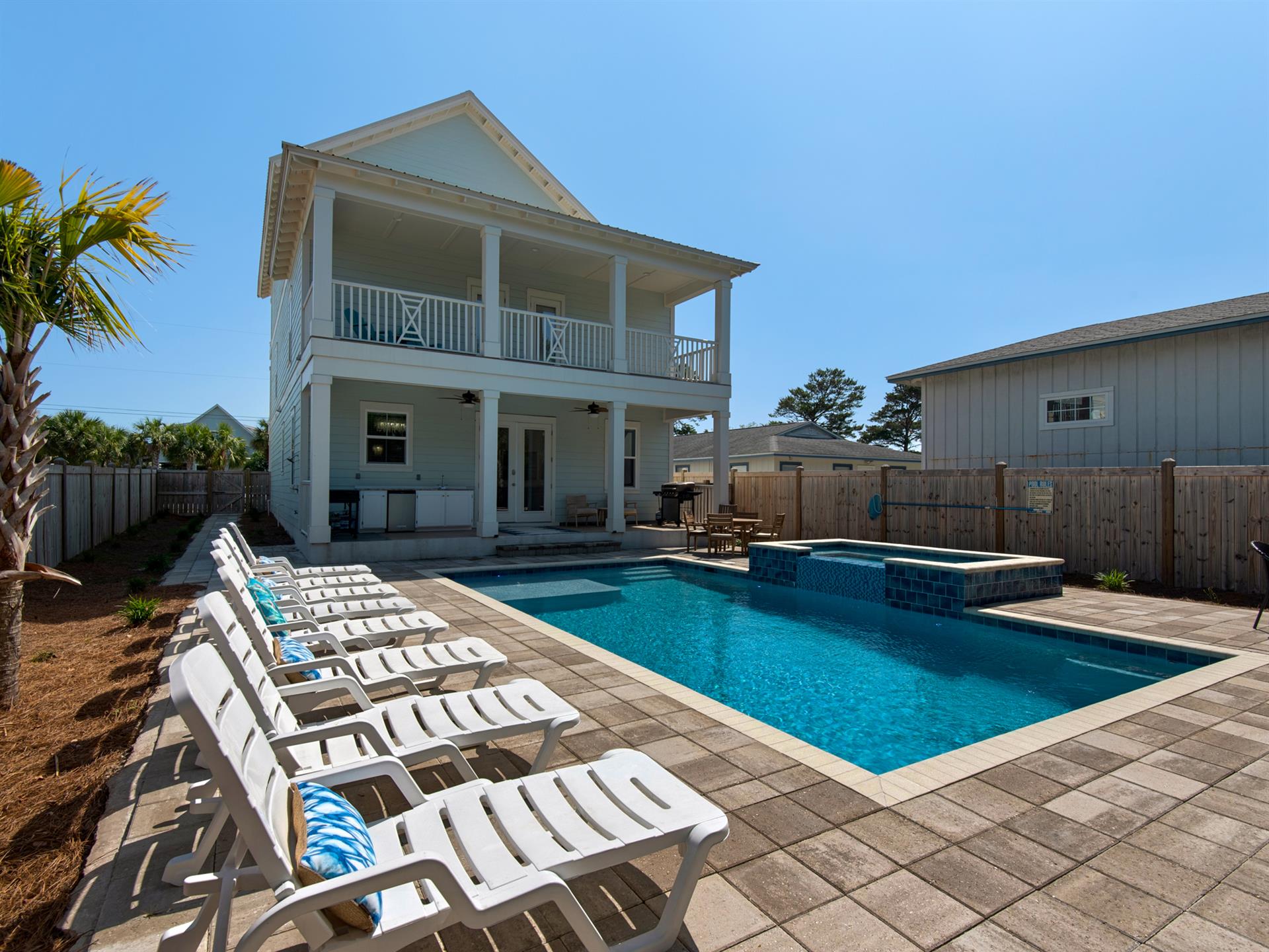 Poolside Loungers