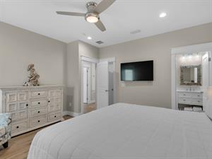 2nd Floor King Room 2