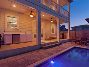 Outdoor Kitchen Area