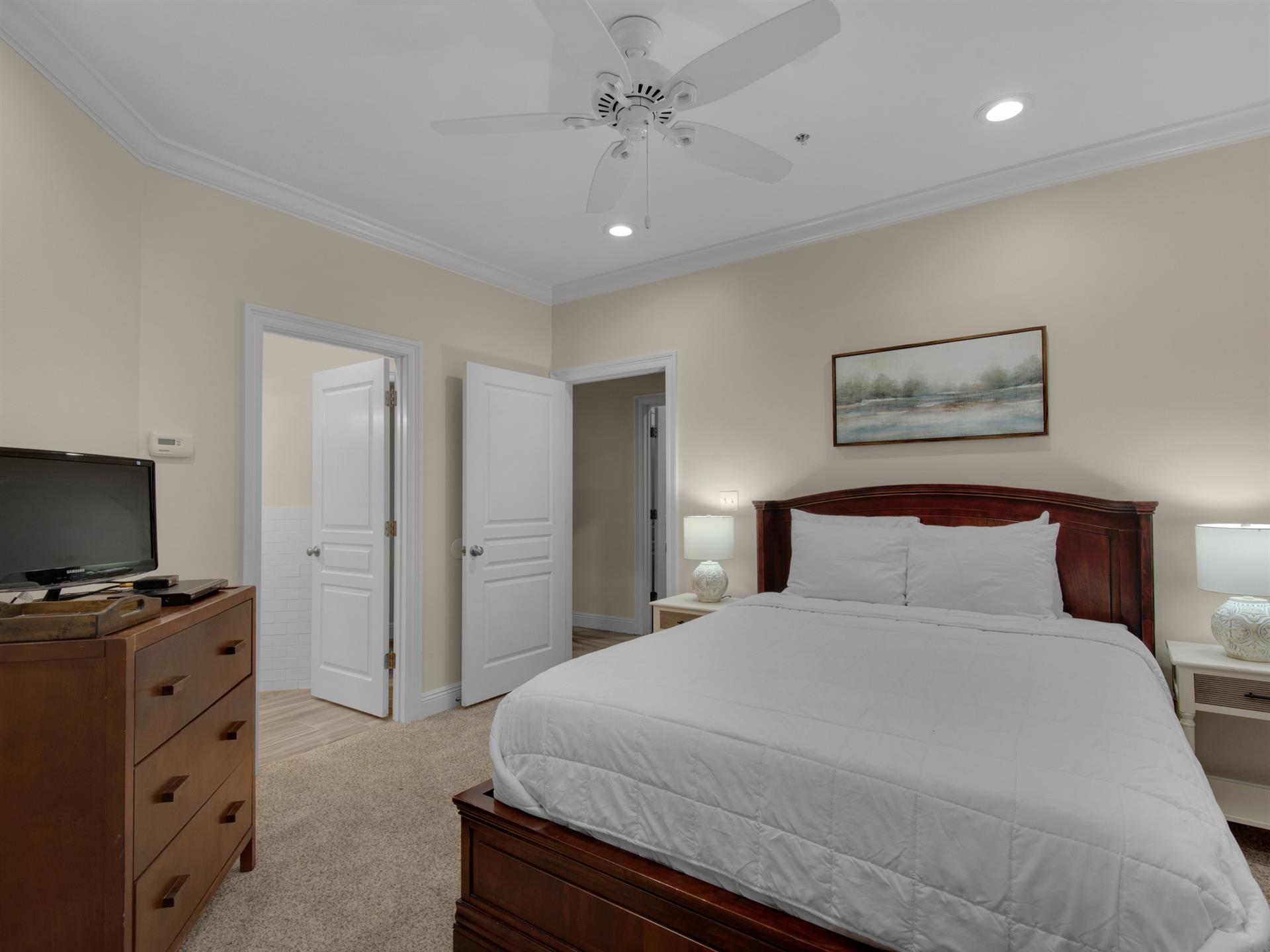 1st fl Guest Bedroom with King