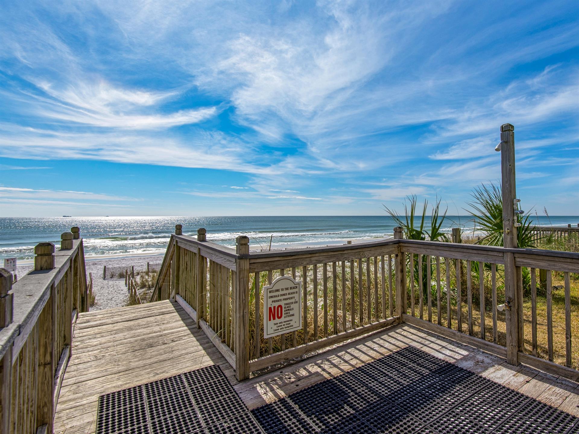 Emerald Dunes Beach Access Shower
