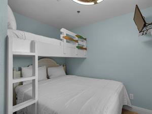 Third Bedroom with Full and Twin Upper