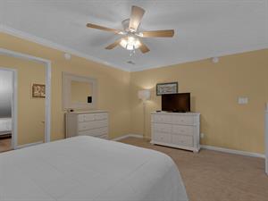 Queen Guest Bedroom 1 in Loft