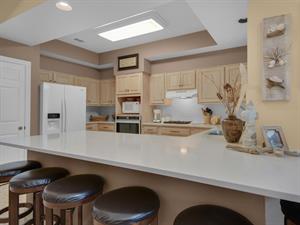 Additional Seating at Kitchen Bar