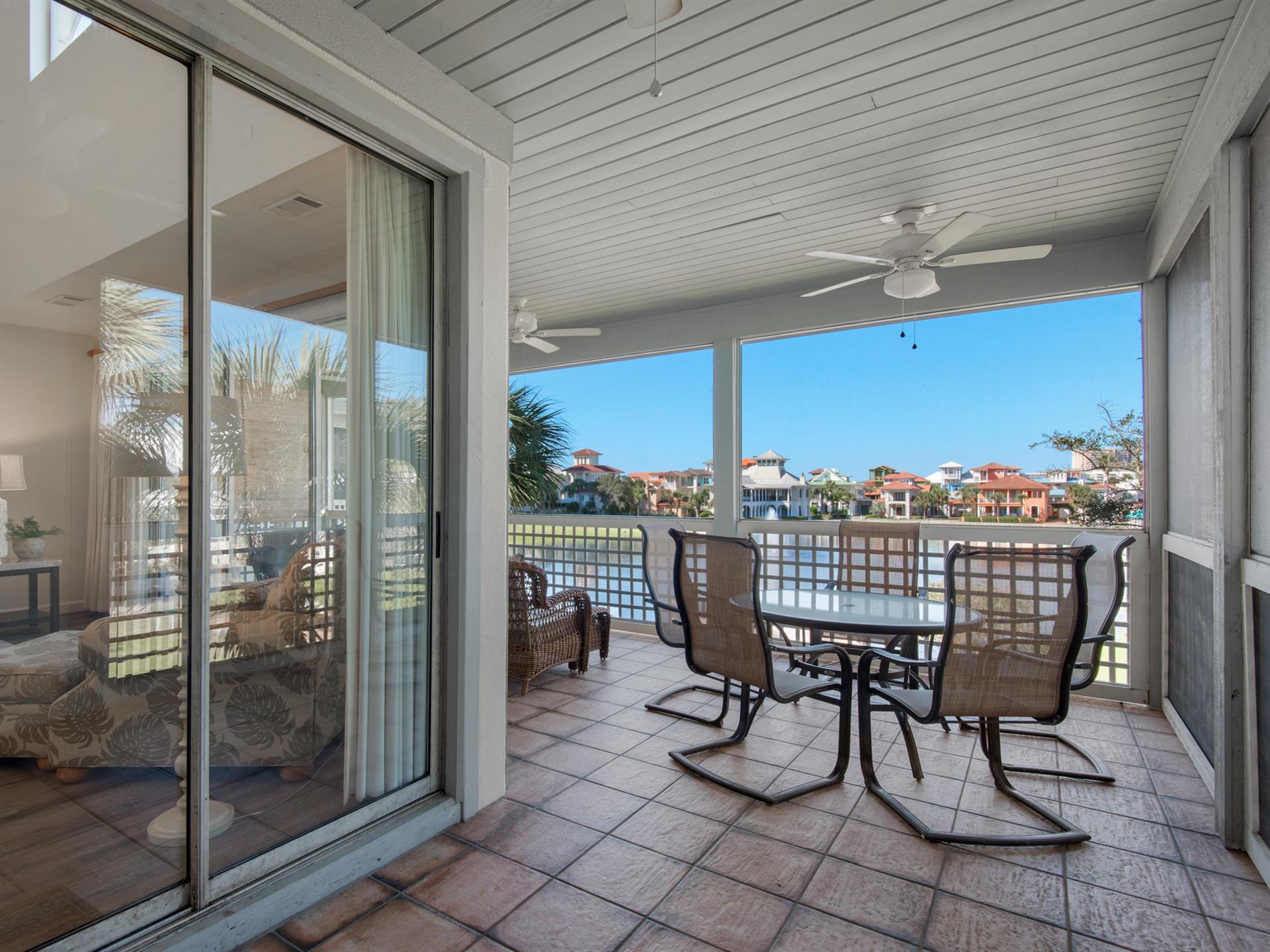 Outside Dining on Screened Porch