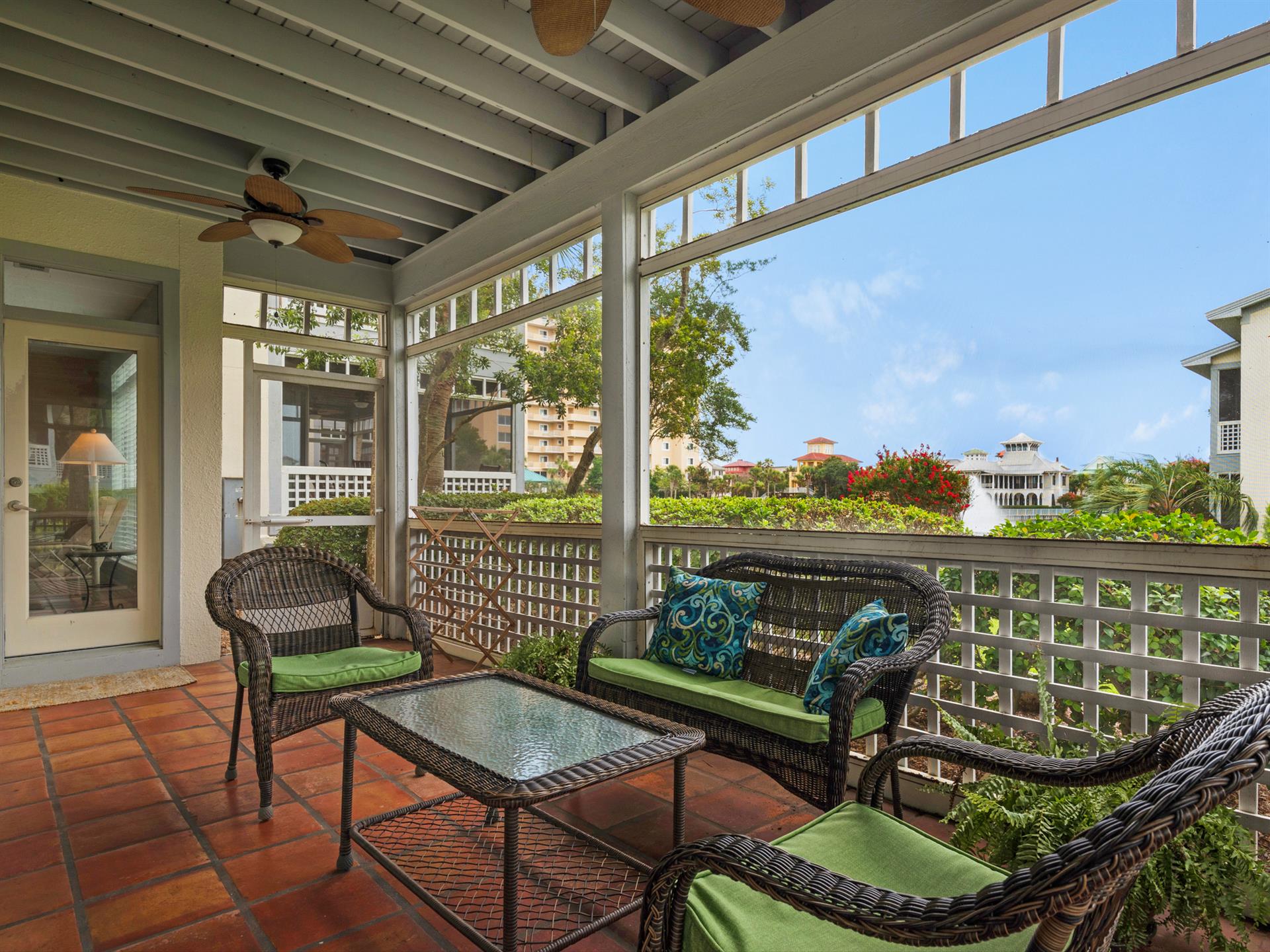 Extra Seating on Screened Porch