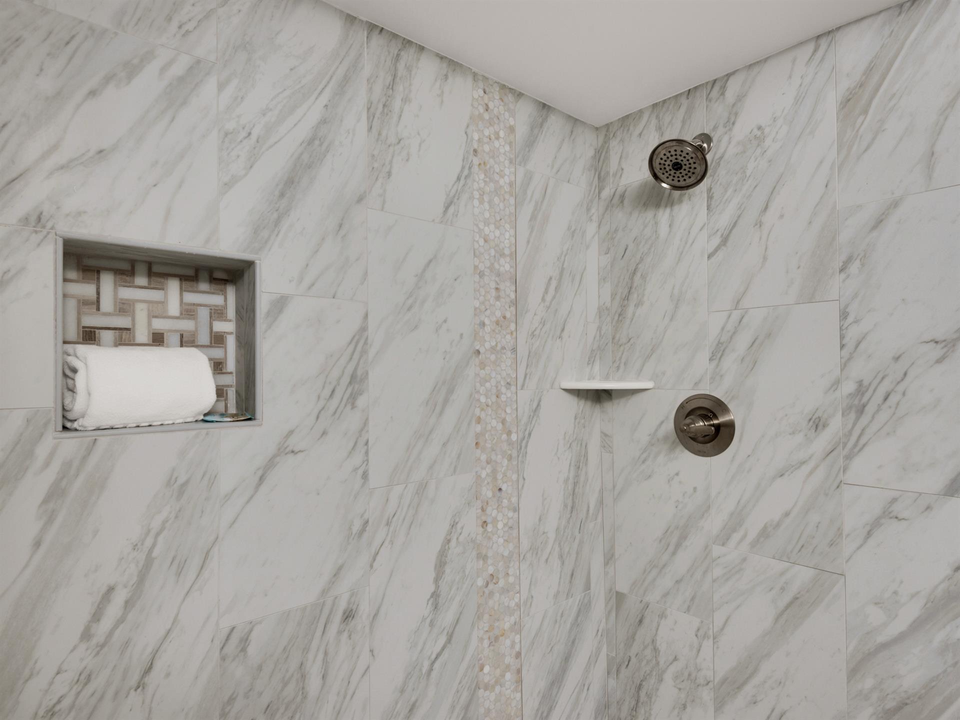 ShowerTub combo in Guest Bath