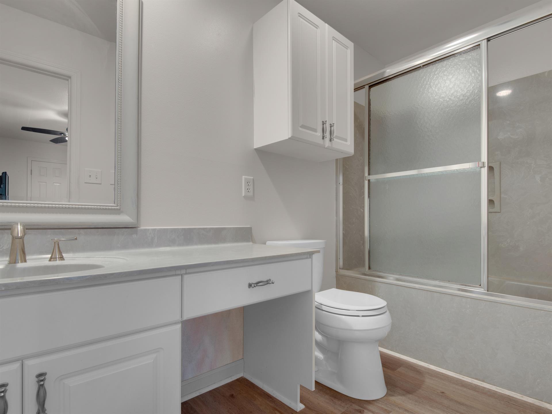 2nd floor private bathroom for king guest room 3