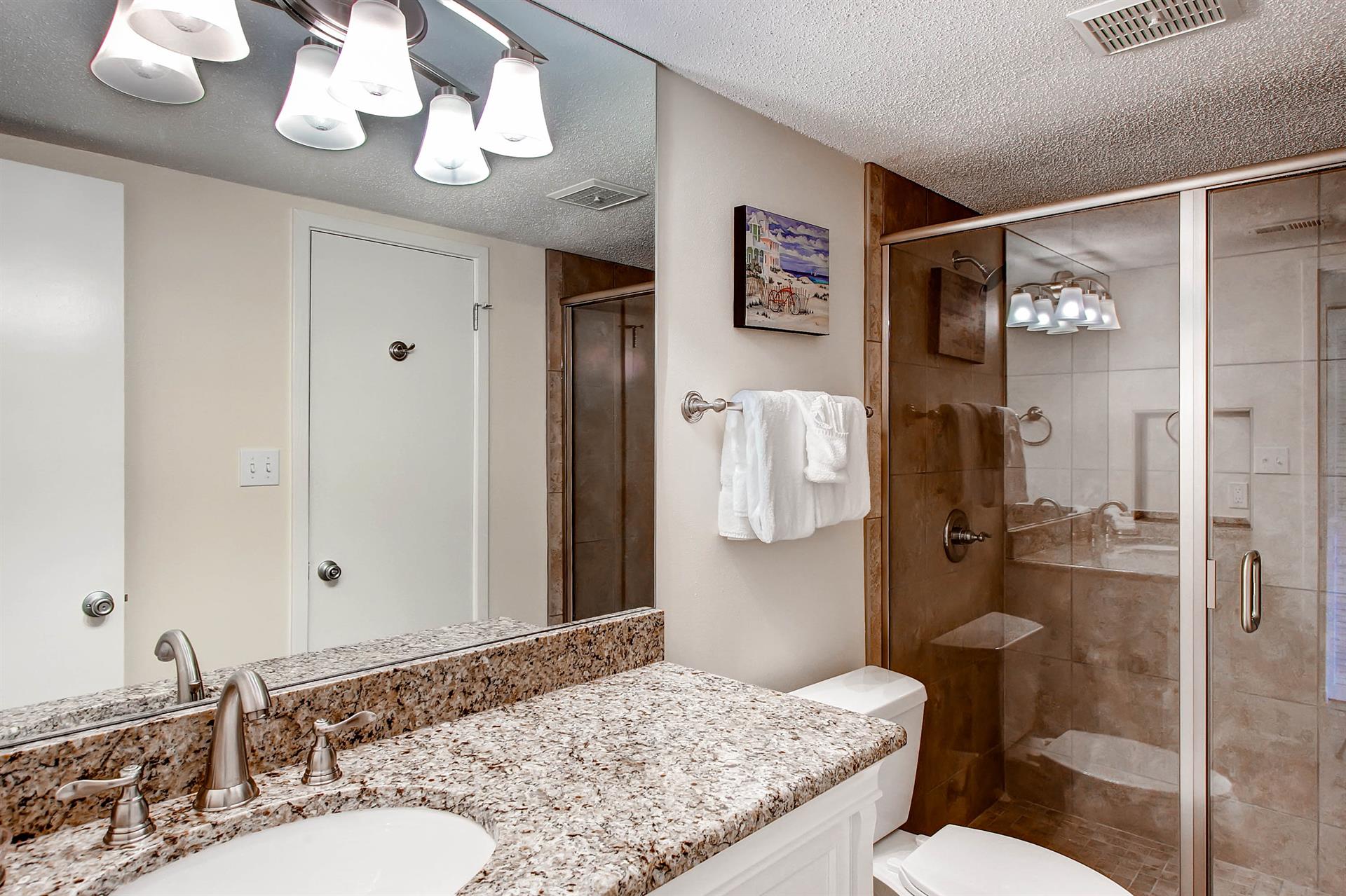 Guest Bathroom on 1st Floor