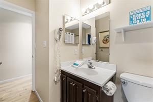Upstairs Loft Bathroom