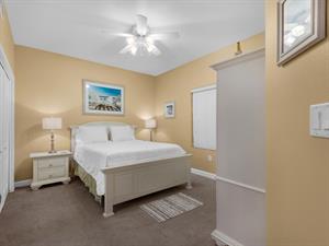 Primary Bedroom with Queen Bed