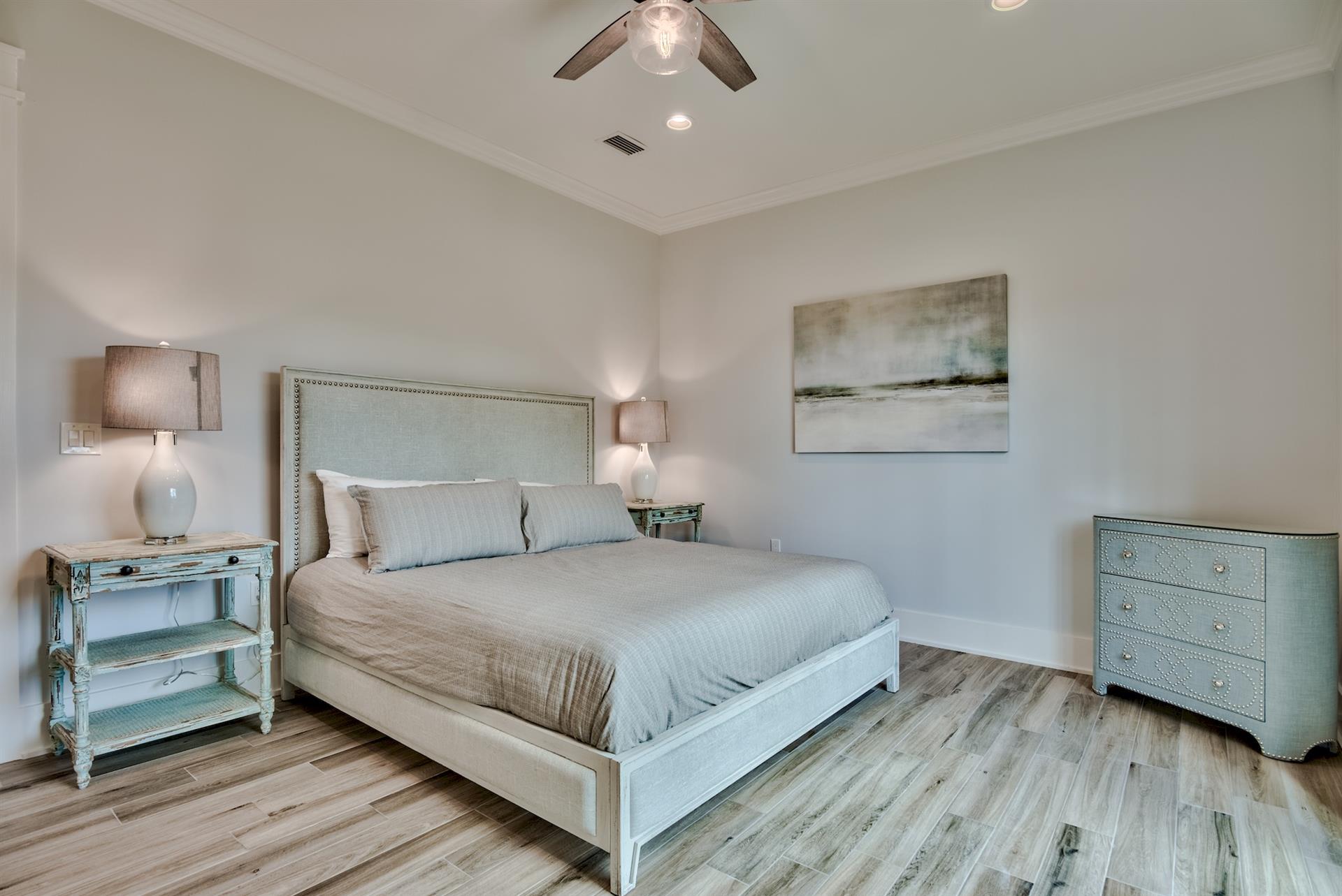 1st floor king primary bedroom