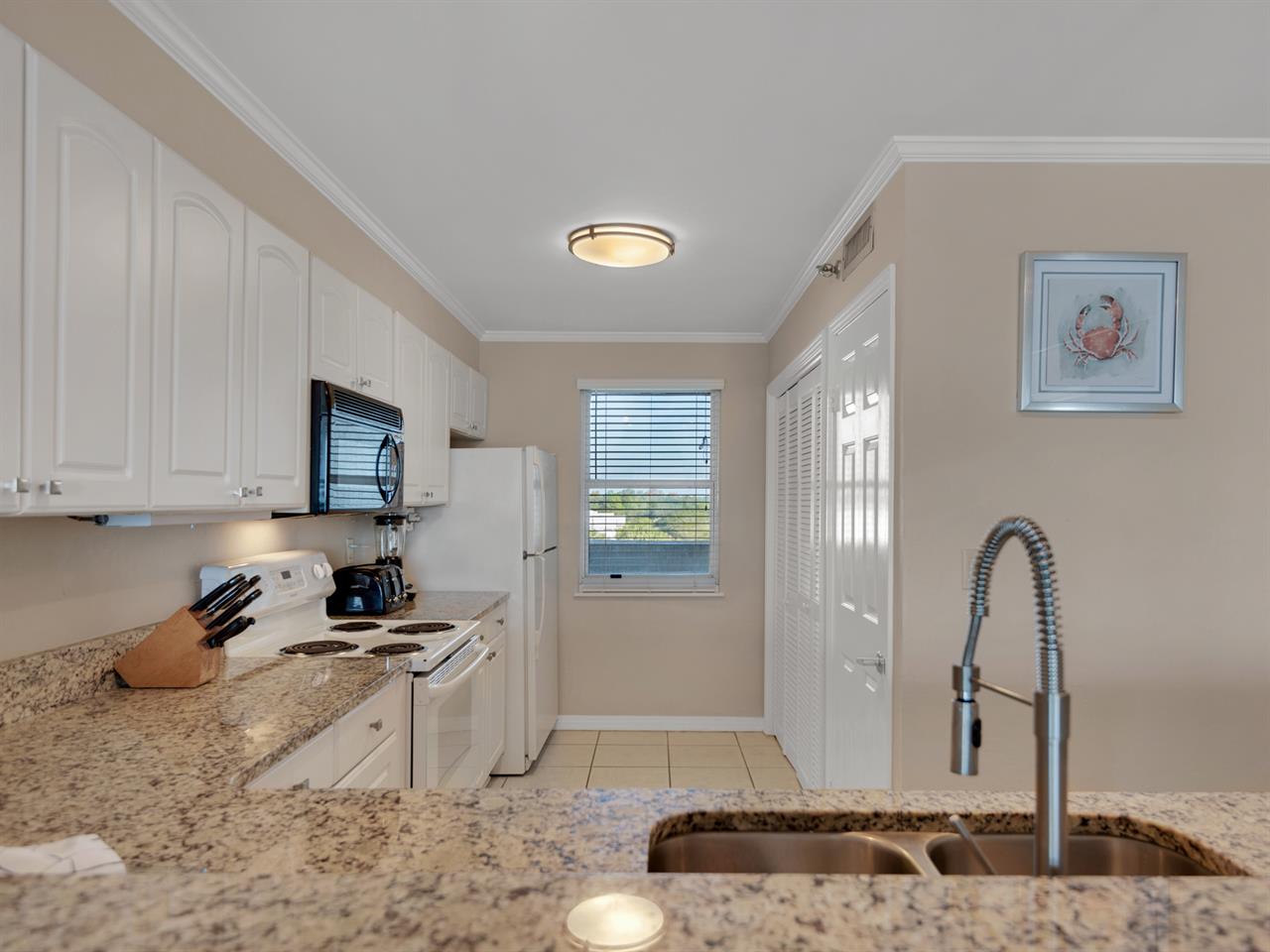 Kitchen with Granite Counter tops
