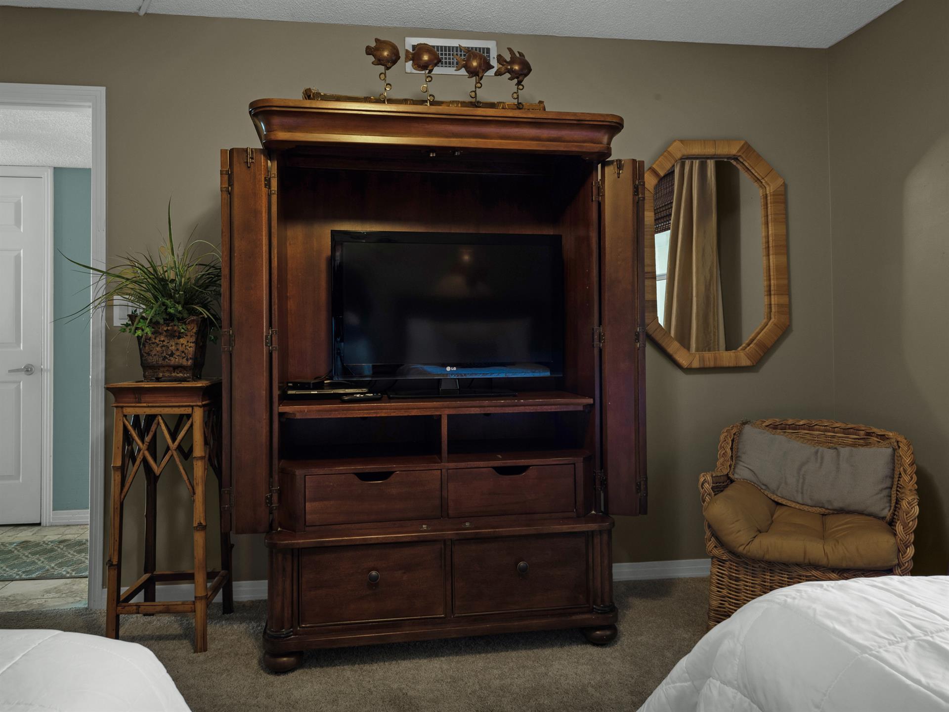 Flat Screen TV in Guest Bedroom