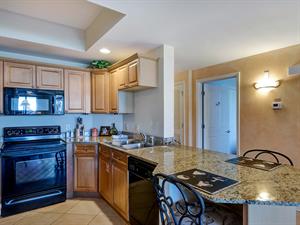 Kitchen with Seating