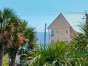 3rd Floor Balcony you can see a view of the Gulf