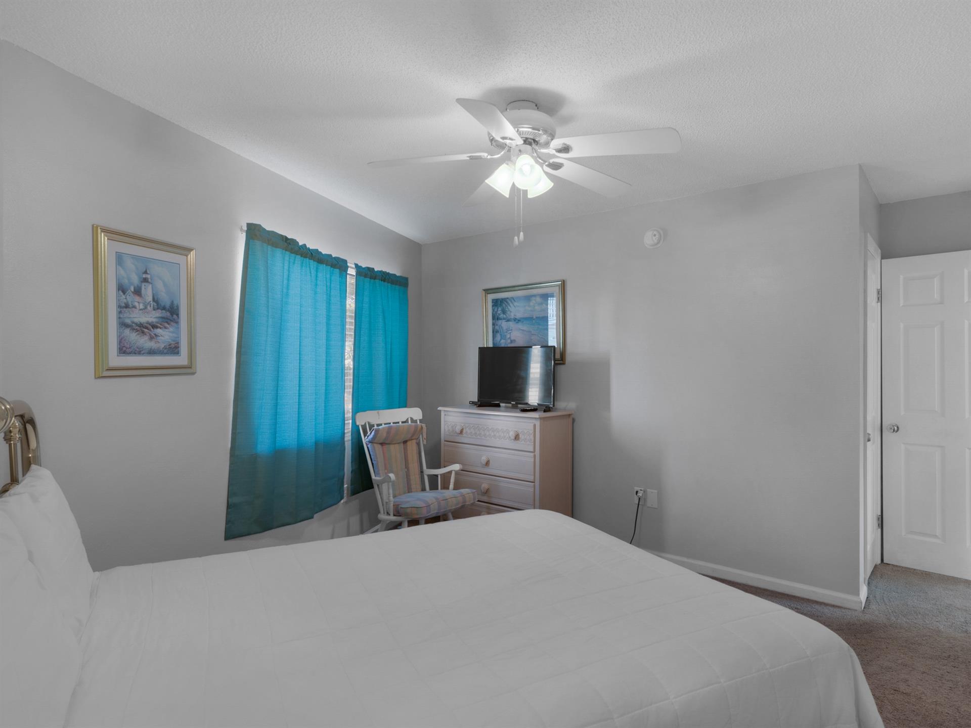 Guest Bedroom and TV