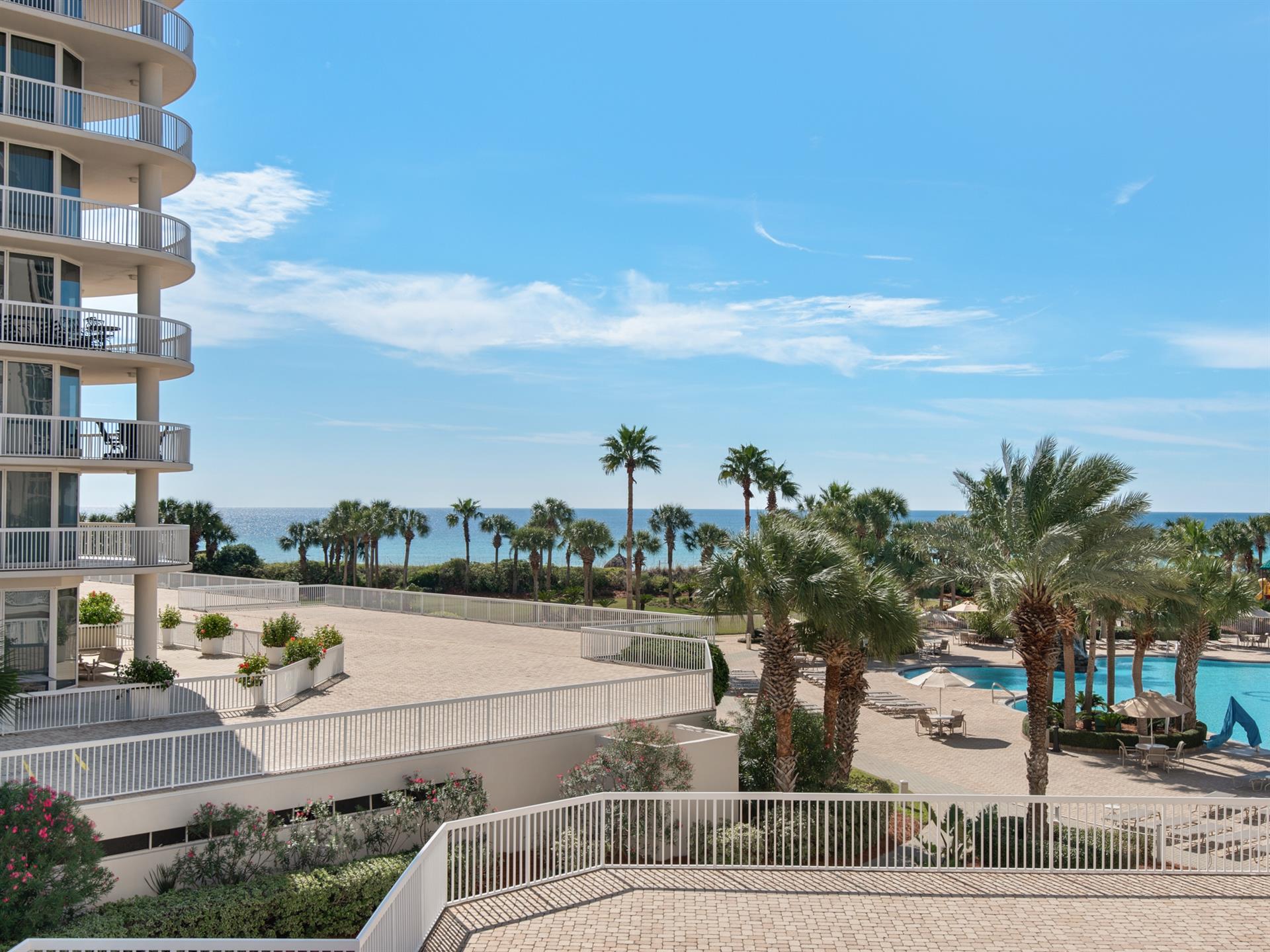 Enjoy the Gulf Air and View