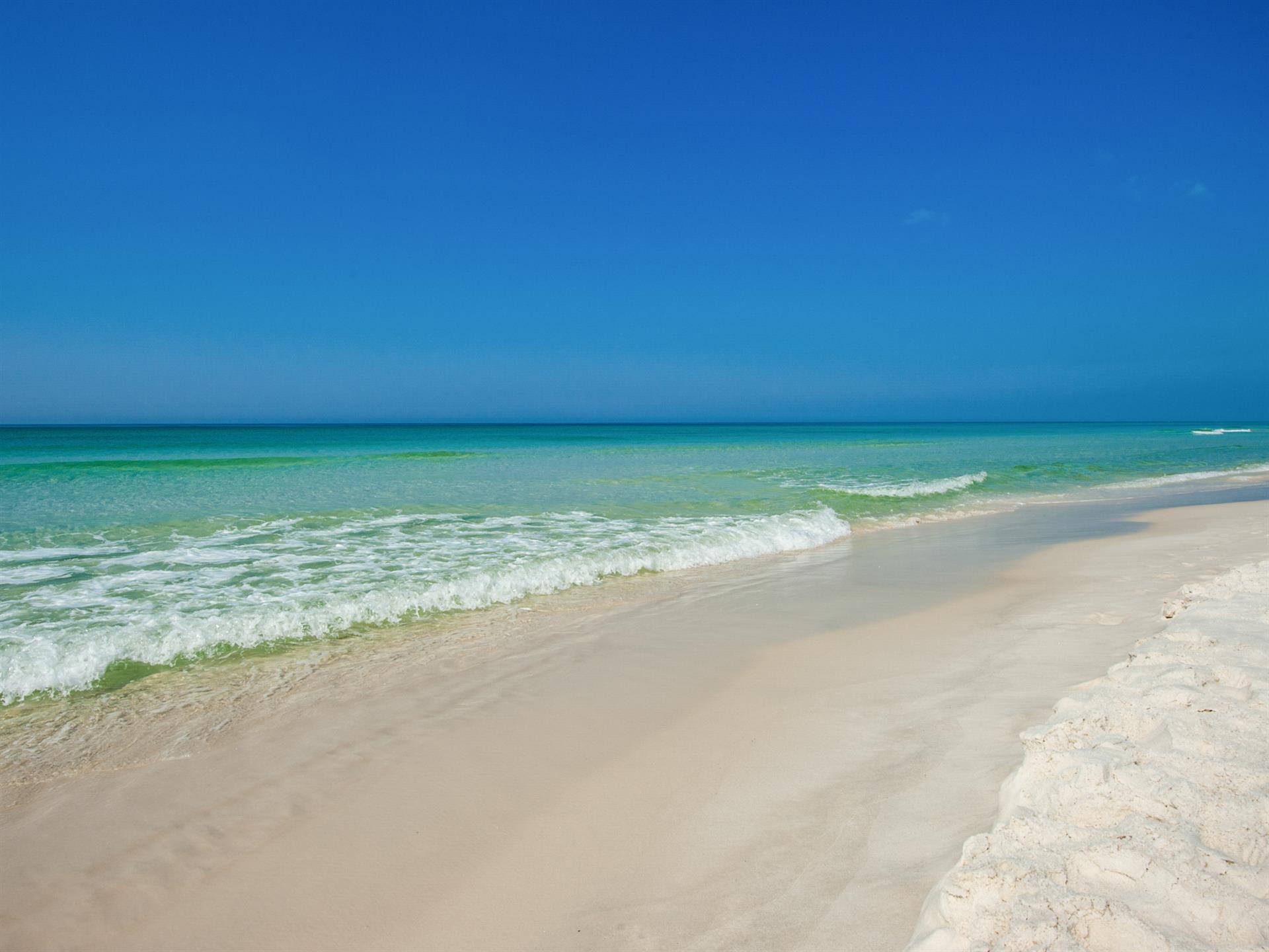 Frangista Beach community beach area