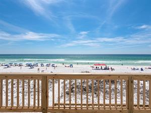 Welcome to Quiet Surf Townhomes II 3