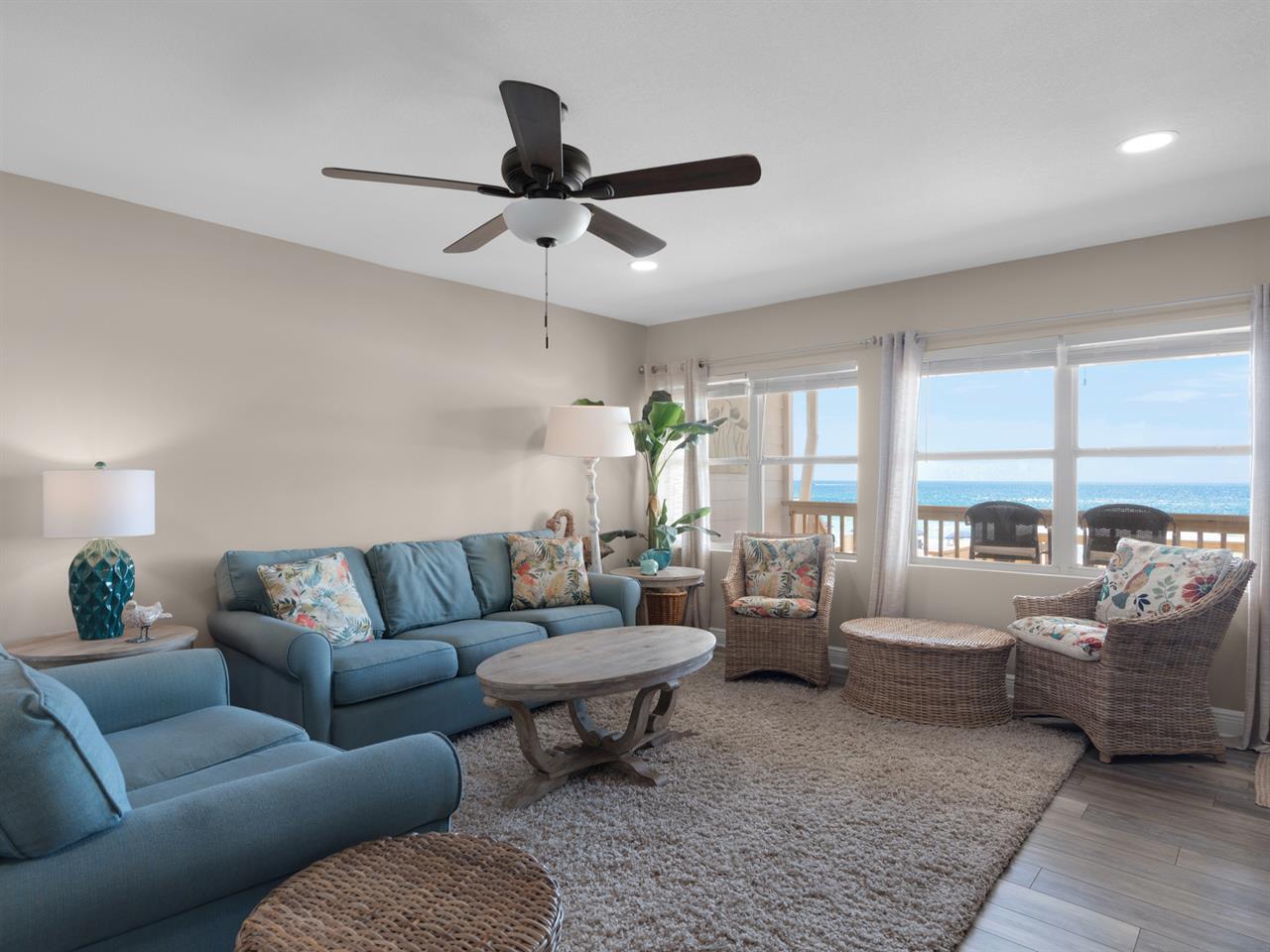 Living area offering amazing Gulf views