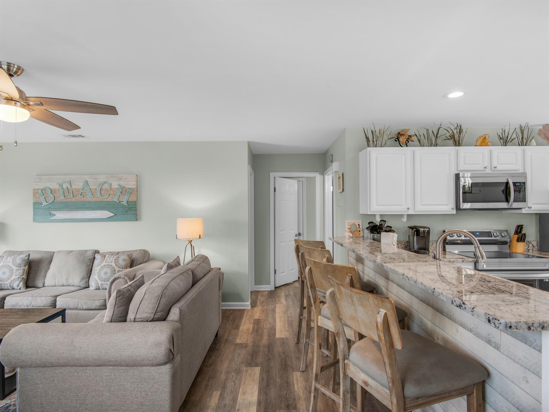 Living Area and Breakfast Bar Seatin