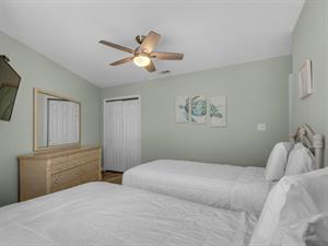 Guest Bedroom with 2 Twins and Flat Screen TV