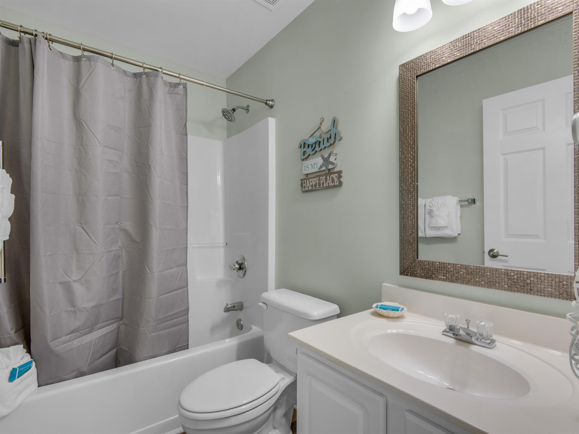 Guest Bathroom with TubShower Combo