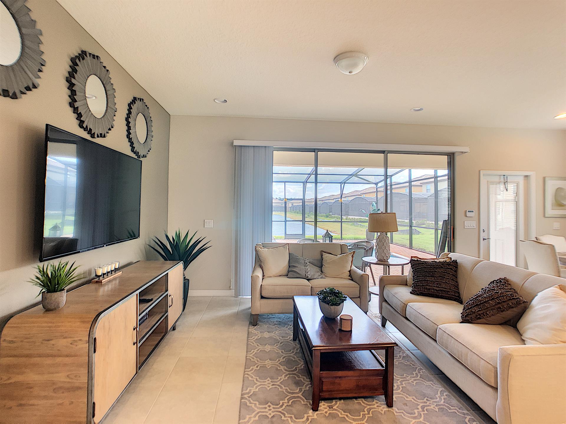 Living area with Smart TV