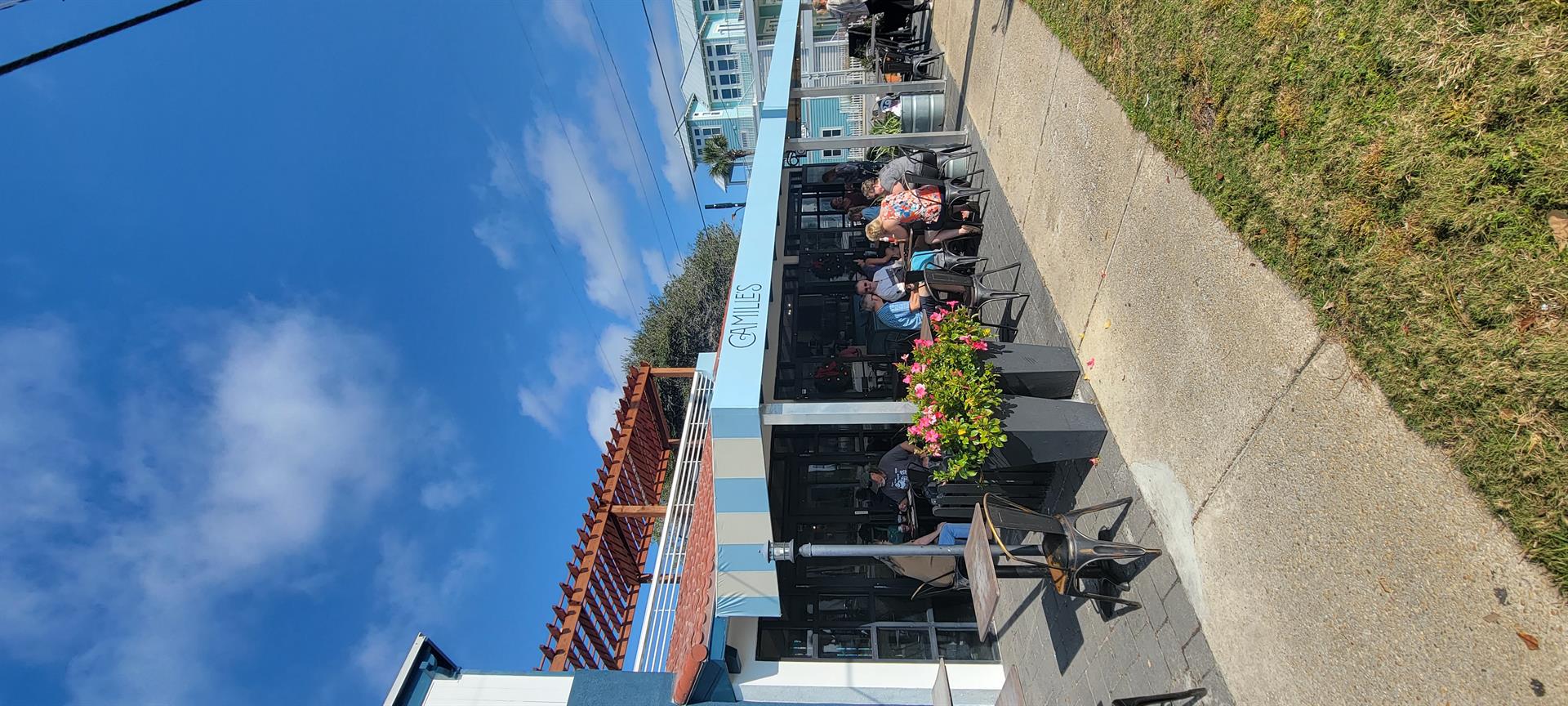 Camilles Cafe and Beach bar