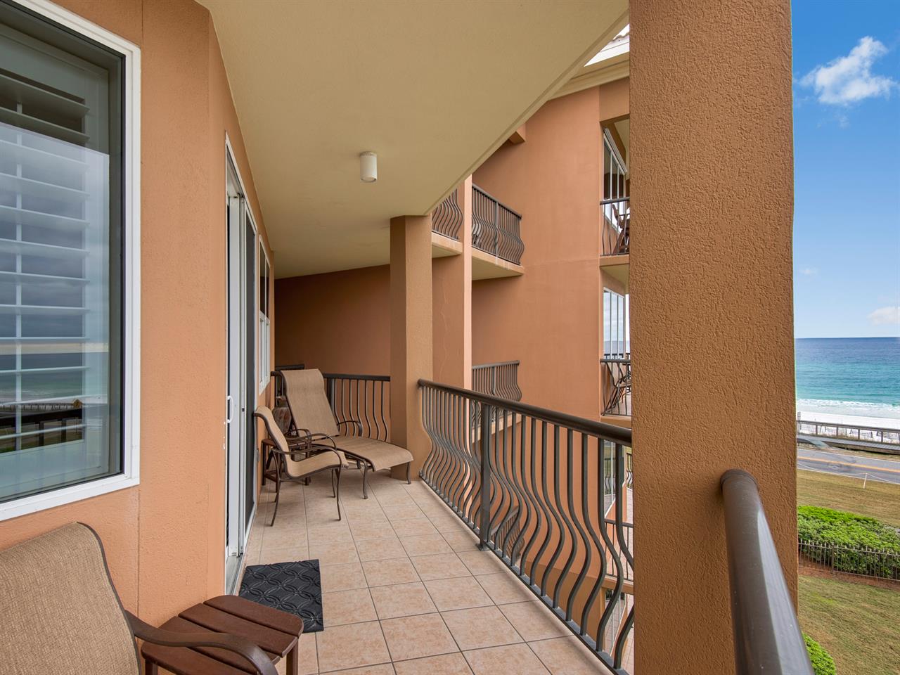 Private Balcony off Living Area