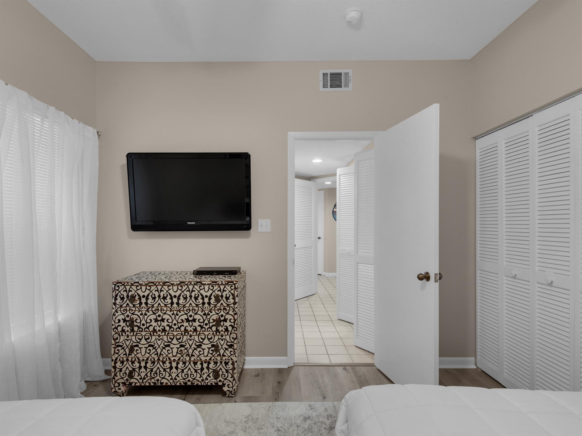 Flat Screen TV in Guest Room