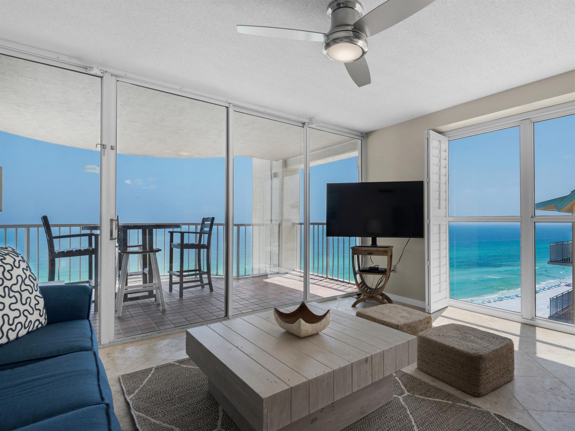 Panoramic gulf side views