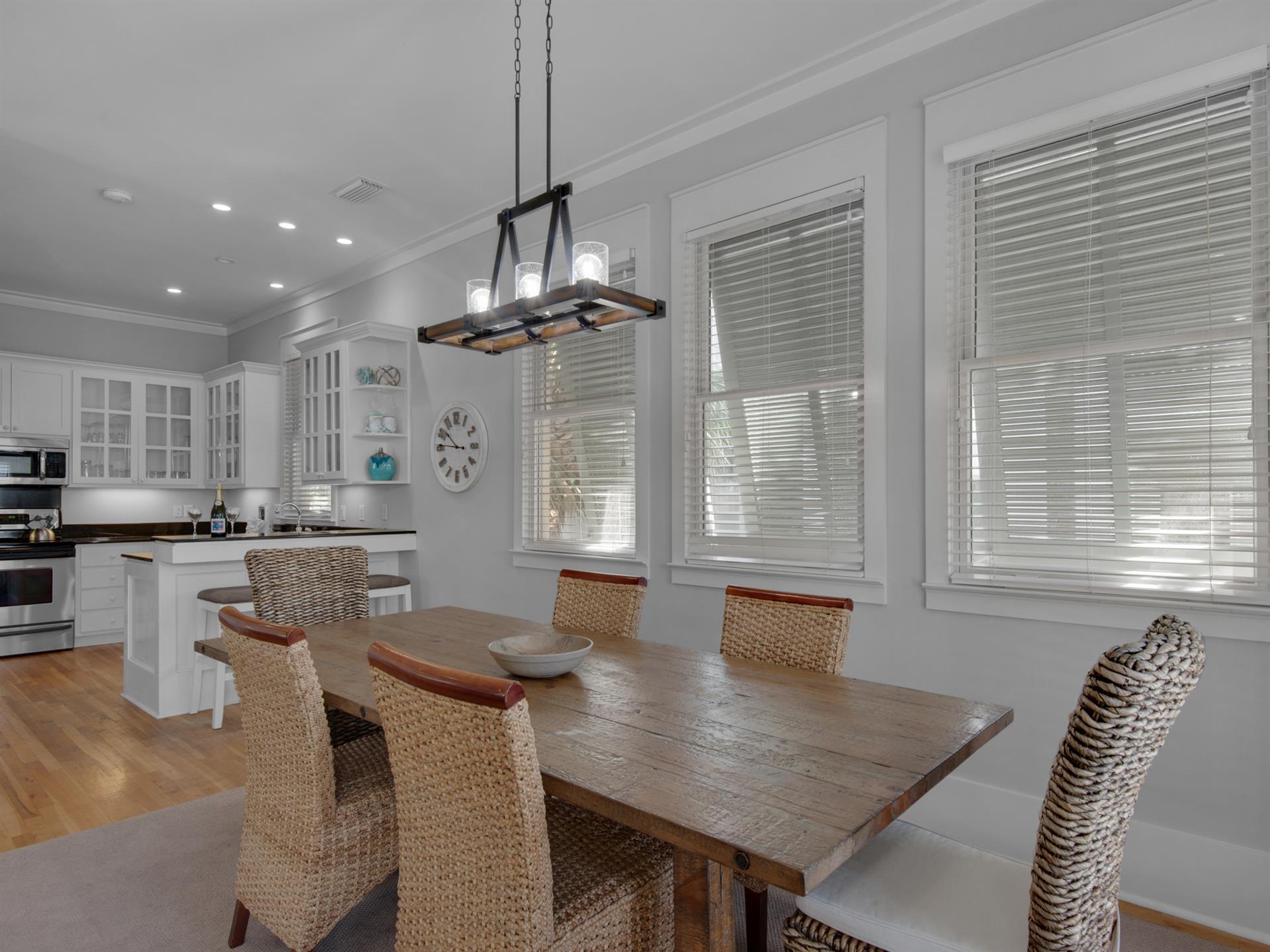 Dining area  2nd floor