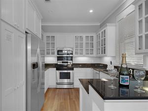 Kitchen with breakfast bar  2nd floor