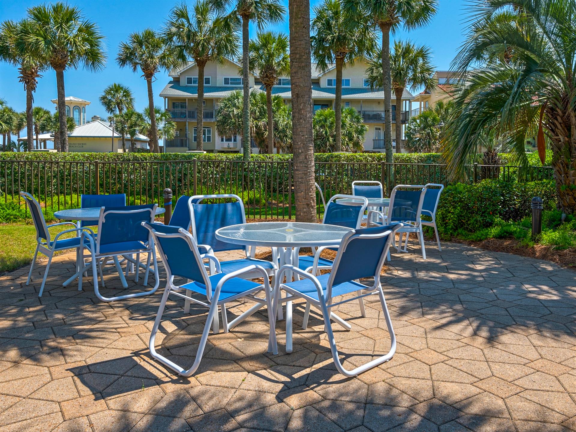 Enjoy Your Family at the Pool