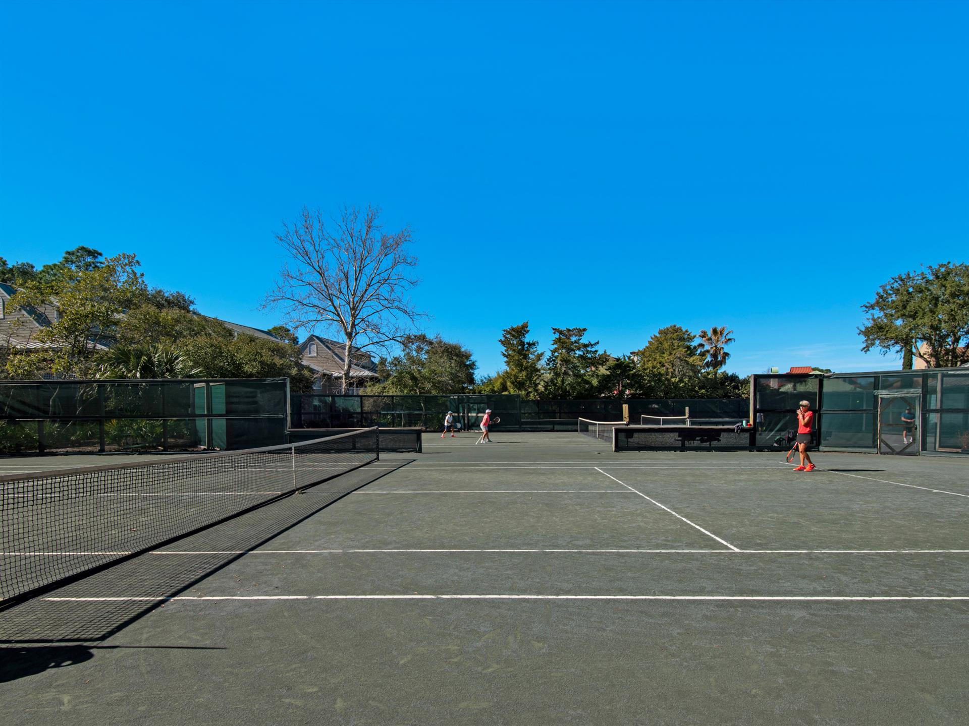 Six Clay Rubico Tennis Courts for Play