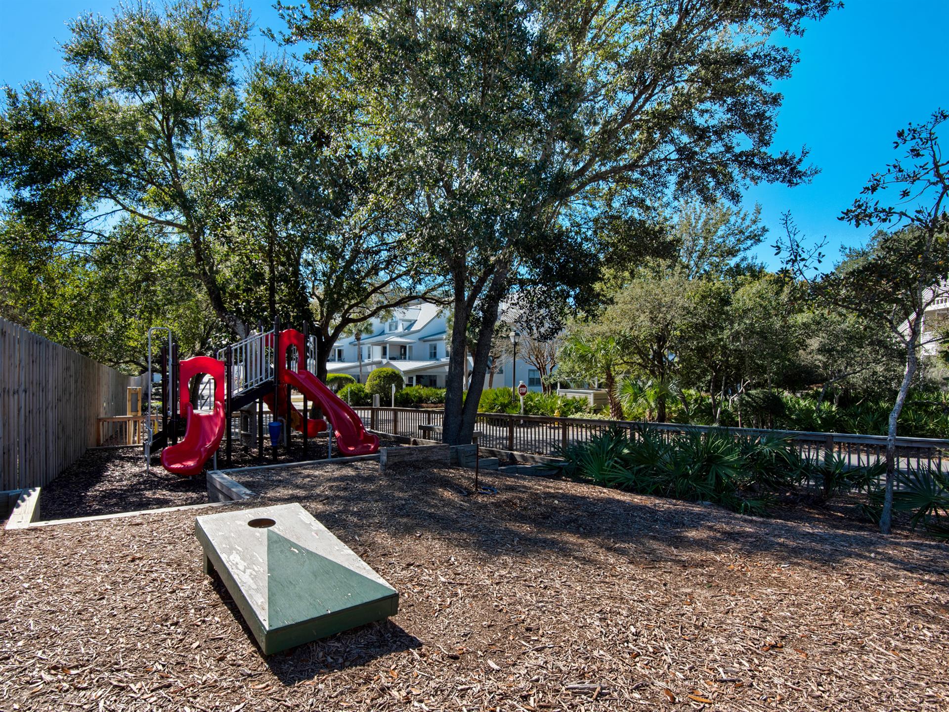 PlaygroundHorseshoes